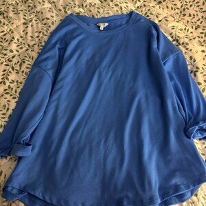 Belk Women's Blue Shirt